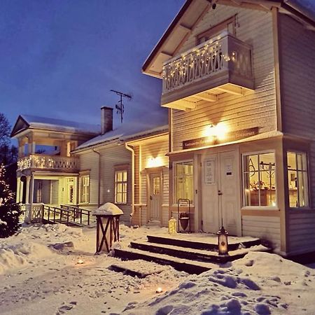 B&B Villa Kauppila 伊镇 外观 照片